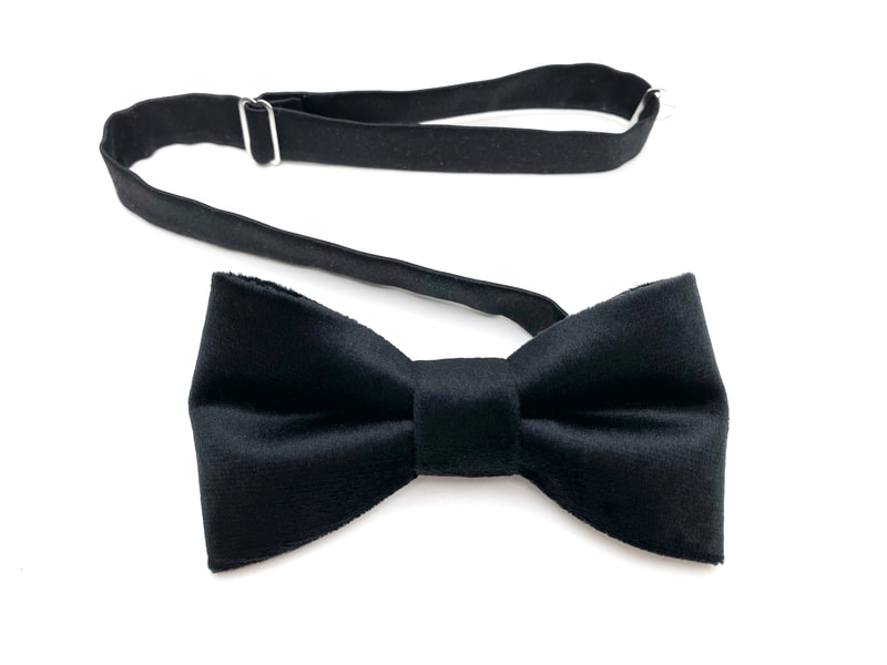 black classic velvet bow tie
